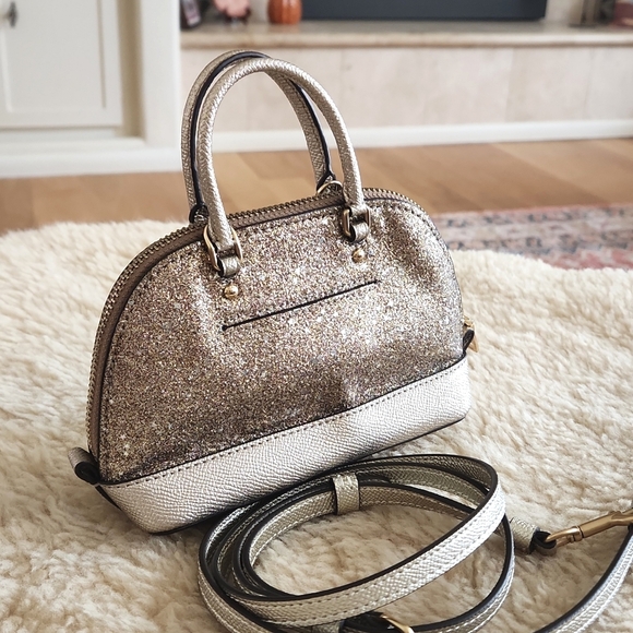 Adorable NWOT Coach Champagne Glitter Mini Bag with Stars ๐ ๐ - Picture 5 of 11